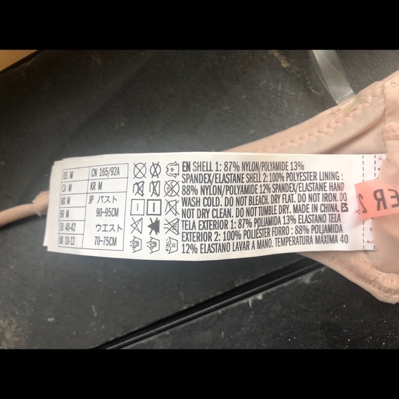 Swim wear halter top - Picture 4 of 4